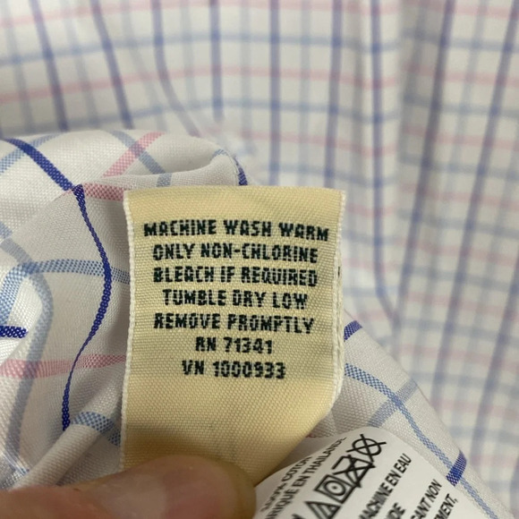 L.L. Bean Men's Wrinkle-Free Kennebunk Sport Shirt, Traditional Fit Check - Picture 8 of 11